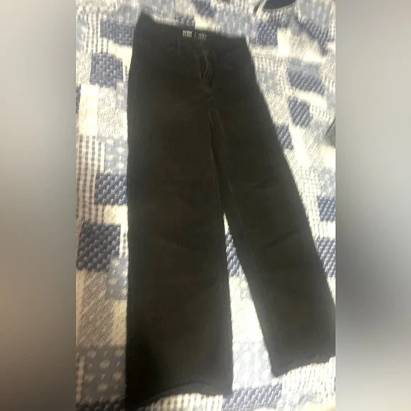 Black Wide-Leg Pants HIGH-RISE
OLD NAVY WOW WIDELEE - Picture 1 of 4